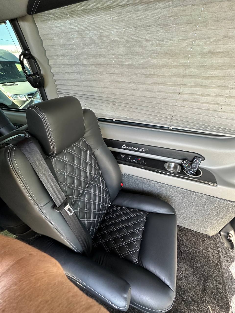 11 Seater VIP Van Rental