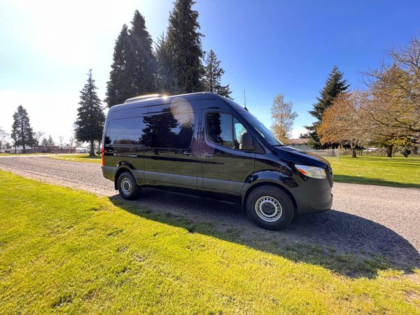 12 Seater Sprinter Van Rental