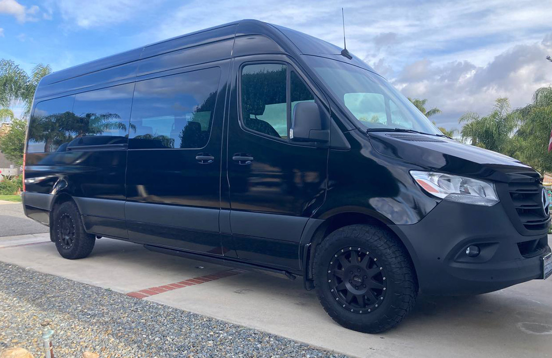 11 Seater Sprinter van rental black