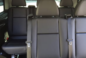 mercedes metris vito van rental 8 seats