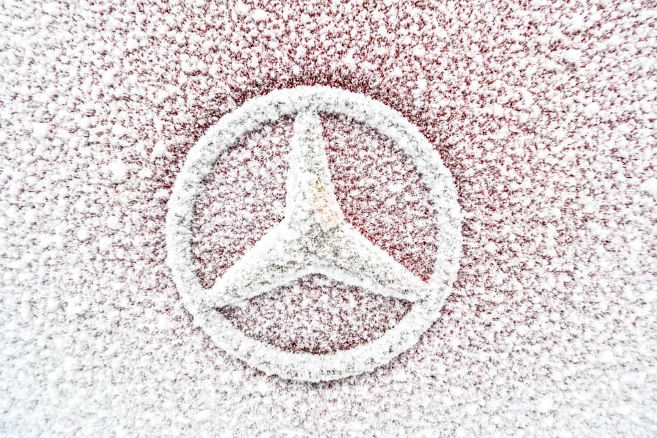 Mercedes-Benz Snowy logo