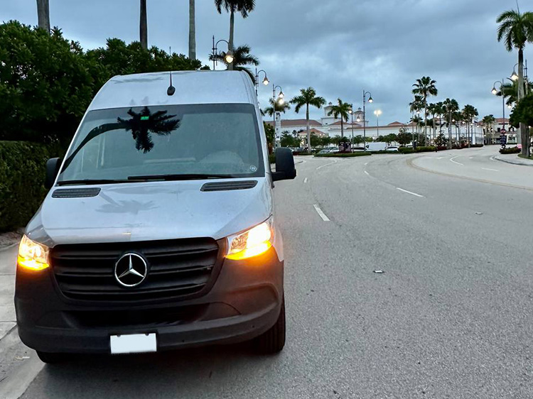 parking spaces for Sprinter Van in Fort Lauderdale
